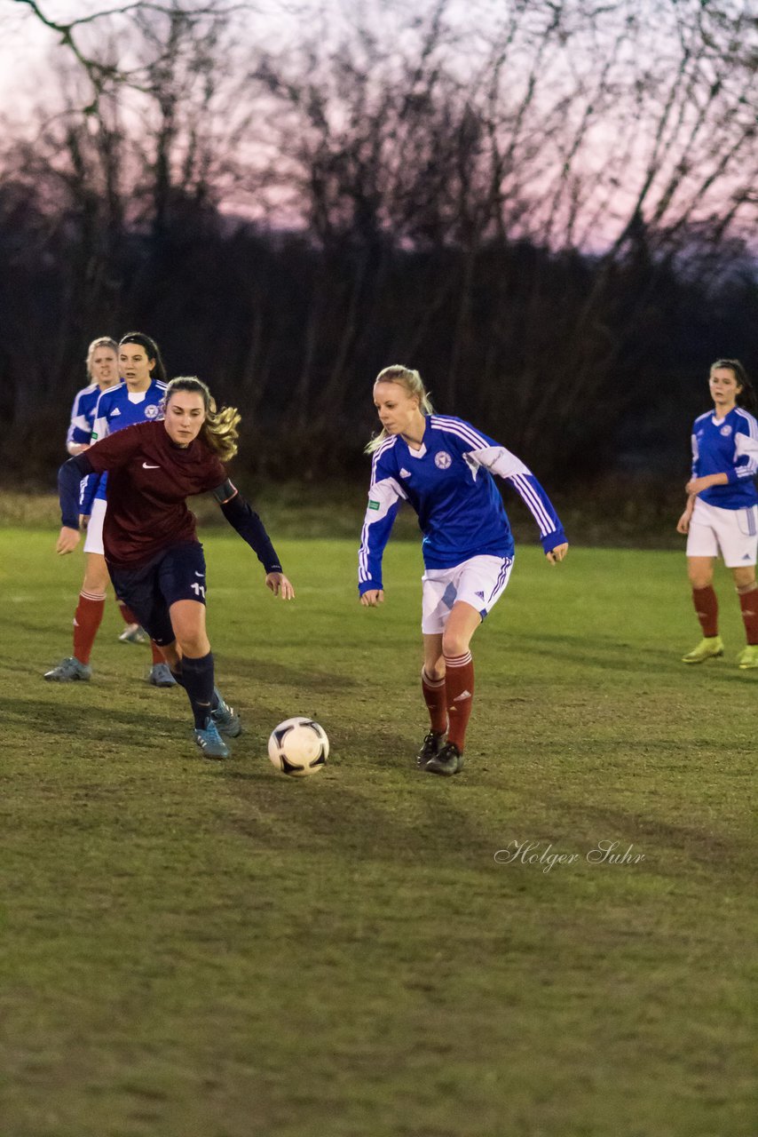 Bild 129 - wBJ Krummesser SV - Holstein Kiel : Ergebnis: 0:3